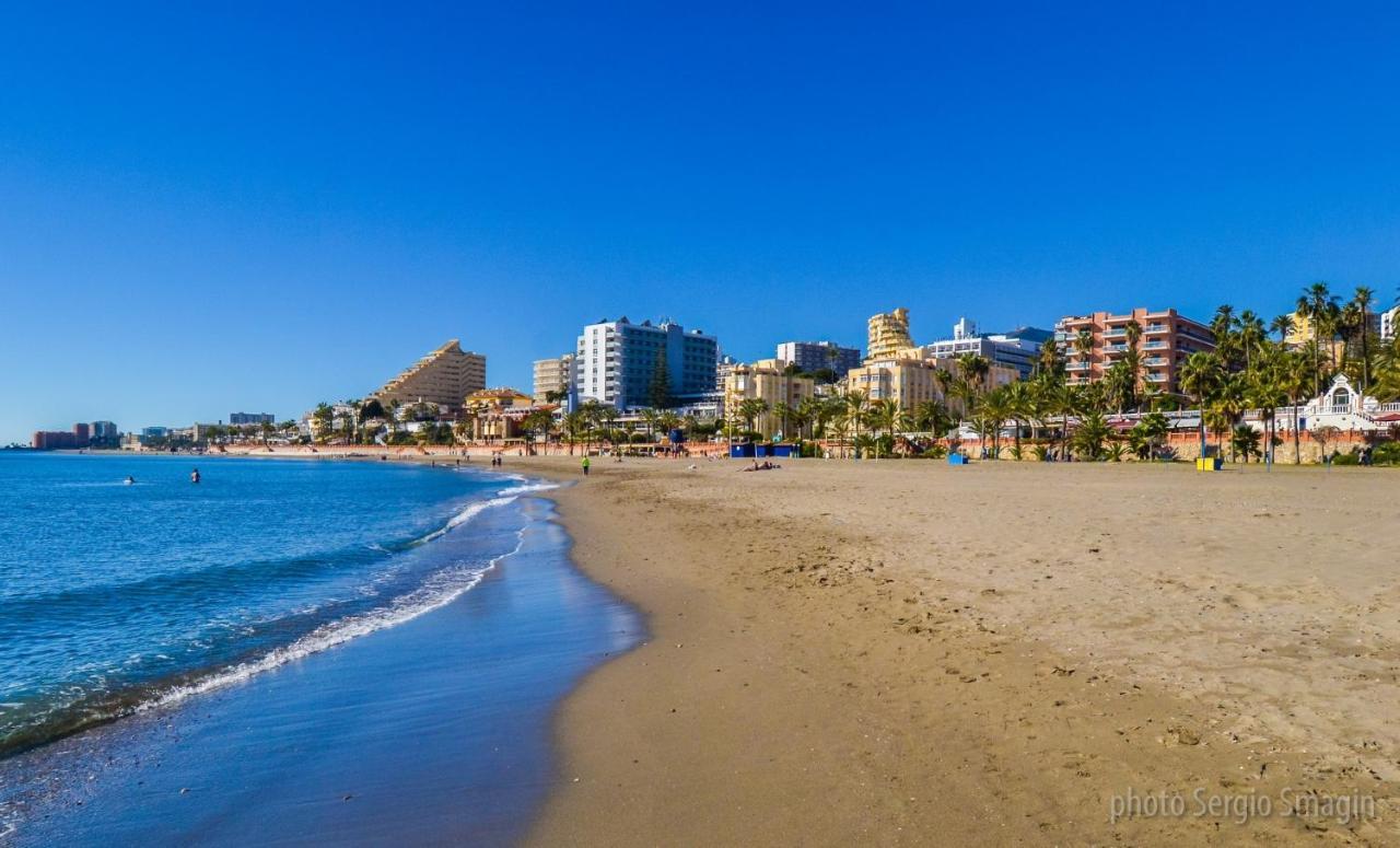 Timon II Apartamentos - A Solo 90 Metros De La Playa - Parking Gratis - Avenida De Las Palmeras Benalmadena Exterior photo